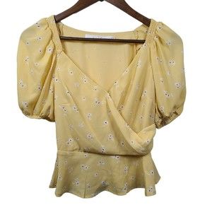 ASTR The Label Apricot Multi Floral V Neck Peplum Blouse Womens XS